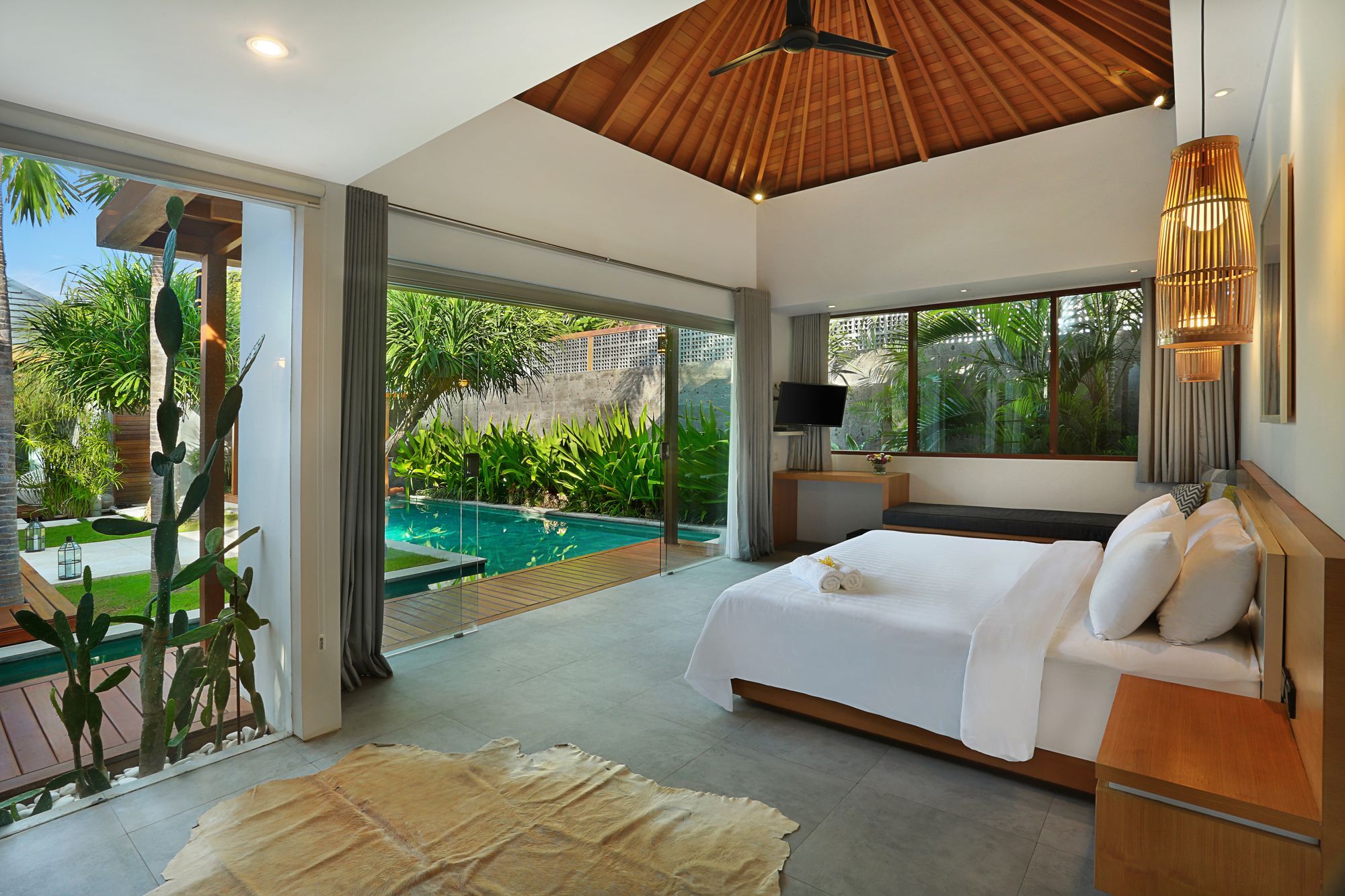 Villa Odyssey Seminyak Exteriör bild